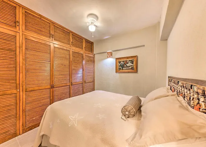 Holiday home In Plaza Nautica < 1 Mile To The Arch! *